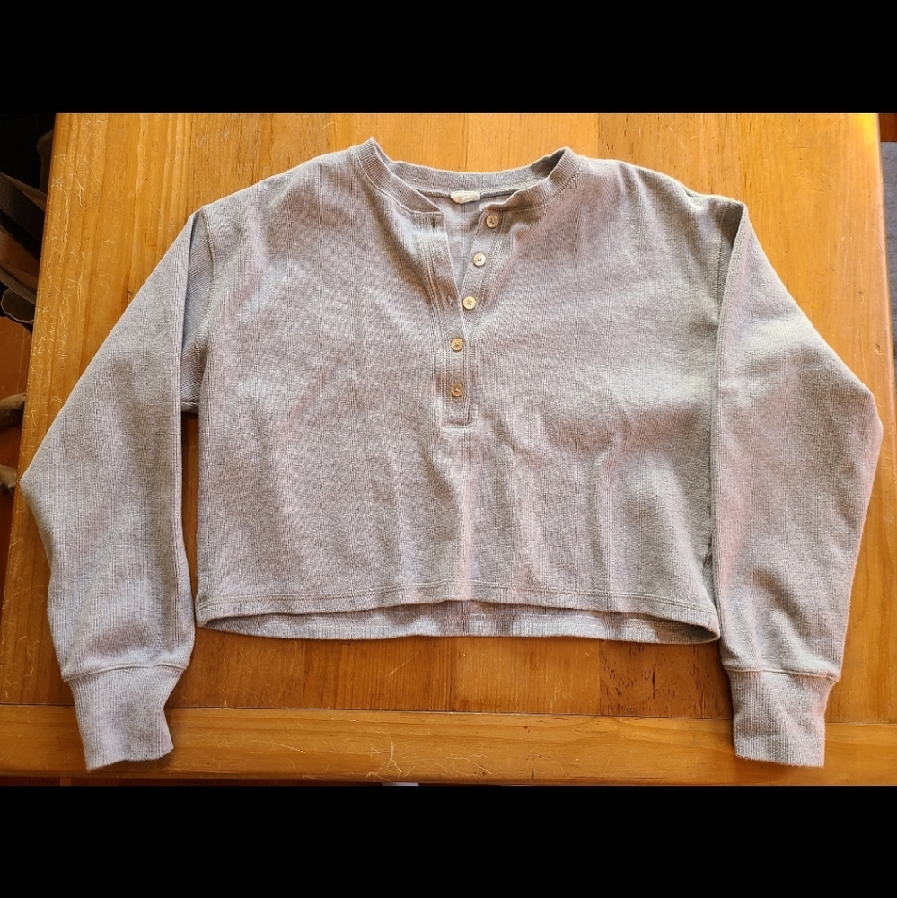 Aritzia Wilfred Free Mavis shirt